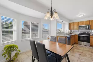 1020 E 1500 N, Layton, UT 84040 - Photo 8