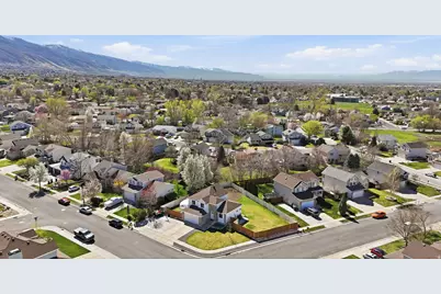 1020 E 1500 N, Layton, UT 84040 - Photo 36