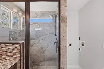 1020 E 1500 N, Layton, UT 84040 - Photo 20