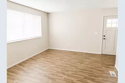 1805 W 500 N, Salt Lake City, UT 84116 - Photo 4