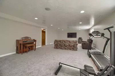 15 N 3300 W, Layton, UT 84041 - Photo 34