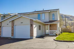 207 E 820 S, Centerville, UT 84014 - Photo 2