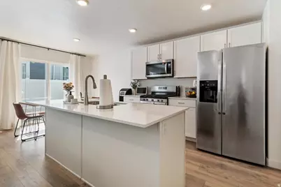 1195 W Hidden Spring Dr, Santaquin, UT 84655 - Photo 8