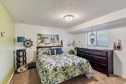 2772 E 3575 N, Layton, UT 84040 - Photo 16