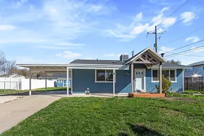 726 E Canfield Dr N, Ogden, UT 84404 - Photo 4