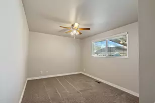 726 E Canfield Dr N, Ogden, UT 84404 - Photo 18