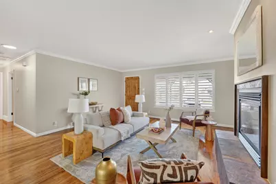 2400 E 6660 S, Cottonwood Heights, UT 84121 - Photo 10