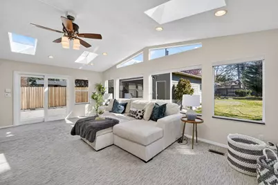 2400 E 6660 S, Cottonwood Heights, UT 84121 - Photo 16