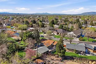 2400 E 6660 S, Cottonwood Heights, UT 84121 - Photo 46