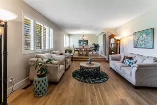 2148 E Pinecrest Ln S, Sandy, UT 84092 - Photo 4