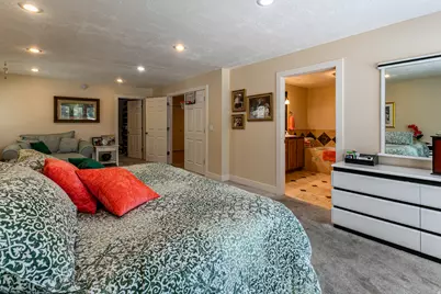 2148 E Pinecrest Ln S, Sandy, UT 84092 - Photo 16