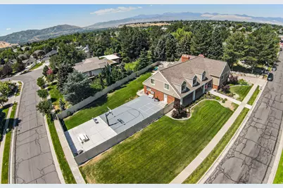 2148 E Pinecrest Ln S, Sandy, UT 84092 - Photo 36