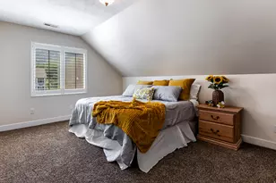 2148 E Pinecrest Ln S, Sandy, UT 84092 - Photo 20