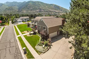 2148 E Pinecrest Ln S, Sandy, UT 84092 - Photo 40