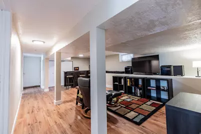 384 E St, Salt Lake City, UT 84103 - Photo 24