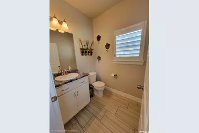 934 N Laredo Dr, Spanish Fork, UT 84660 - Photo 14