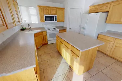 4353 W Maple Meadows Dr S, West Valley, UT 84120 - Photo 12