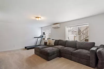 882 S Daisy Dr, Fruit Heights, UT 84037 - Photo 12