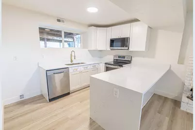 365 S 1015 W, Orem, UT 84058 - Photo 12