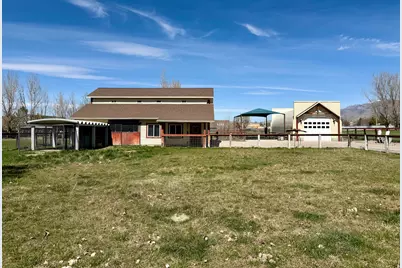 202 S 375 W #5, Providence, UT 84332 - Photo 54