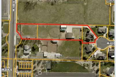 370 W 100 S #3, Providence, UT 84332 - Photo 4