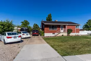 2423 S 2000 W, Syracuse, UT 84075 - Photo 2