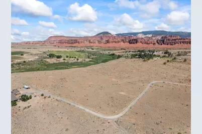 925 W 100 S #10, Torrey, UT 84775 - Photo 4