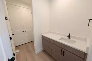 6824 W South Jordan Pkwy S, South Jordan, UT 84009 - Photo 14