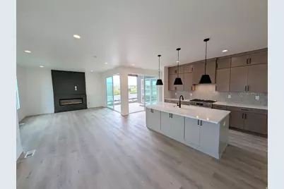 6824 W South Jordan Pkwy S #469, South Jordan, UT 84009 - Photo 2