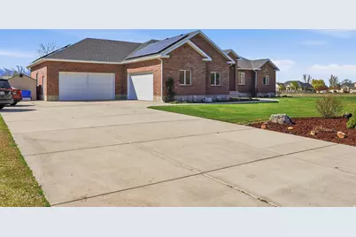 3883 S 250 E, Nibley, UT 84321 - Photo 2