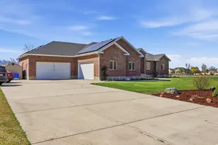 3883 S 250 E, Nibley, UT 84321 - Photo 2