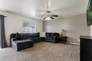 7476 S 6670 W, West Jordan, UT 84081 - Photo 14