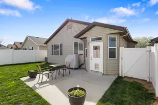 726 N Skipton Dr, North Salt Lake, UT 84054 - Photo 22