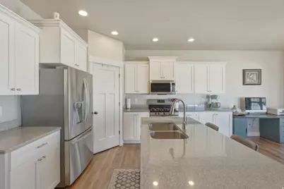 836 S 250 W, Vernal, UT 84078 - Photo 24