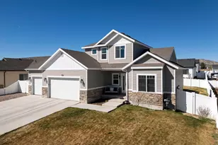 836 S 250 W, Vernal, UT 84078 - Photo 2