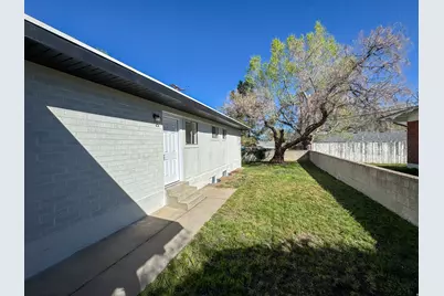 8456 W 3450 S, Magna, UT 84044 - Photo 42