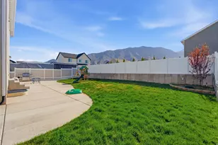1123 S Red Cliff Dr, Santaquin, UT 84655 - Photo 40
