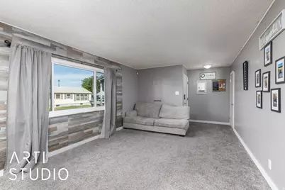 4370 S 175 E, Washington Terrace, UT 84405 - Photo 6