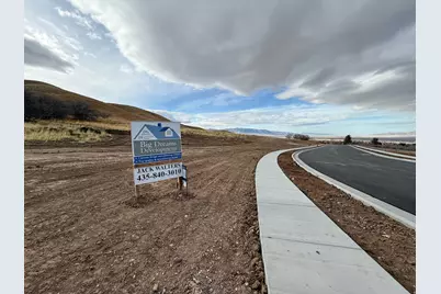 606 S Oakridge Dr E, Tooele, UT 84074 - Photo 8