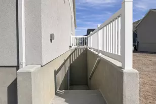 1980 E Burger St, Lake Point, UT 84074 - Photo 14