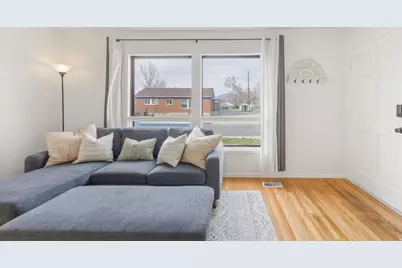 431 W 4650 S, Washington Terrace, UT 84405 - Photo 8