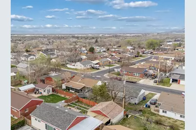 431 W 4650 S, Washington Terrace, UT 84405 - Photo 24