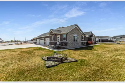 3663 W 2475 S, Ogden, UT 84401 - Photo 4