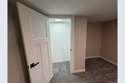 210 Ridgeway St, Helper, UT 84526 - Photo 34