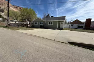210 Ridgeway St, Helper, UT 84526 - Photo 1