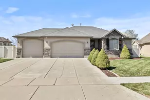 4489 S 3375 W, West Haven, UT 84401 - Photo 2