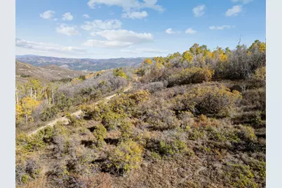276 W Bear Tooth Rdg #25, Coalville, UT 84017 - Photo 2