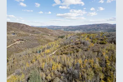 276 W Bear Tooth Rdg #25, Coalville, UT 84017 - Photo 8