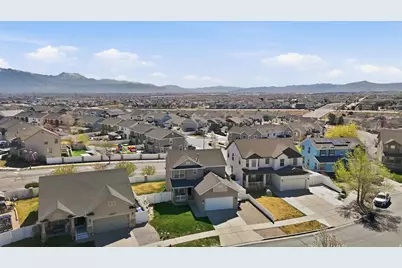 7553 S Valley Maple Dr, West Jordan, UT 84081 - Photo 46