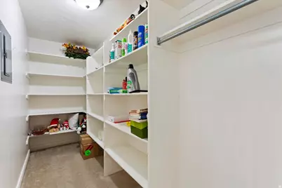 190 W Newbury Ln, Harrisville, UT 84414 - Photo 14